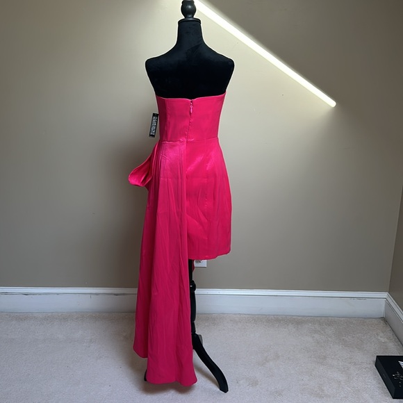 NWT New York & Co High-Low size Medium - Picture 3 of 8